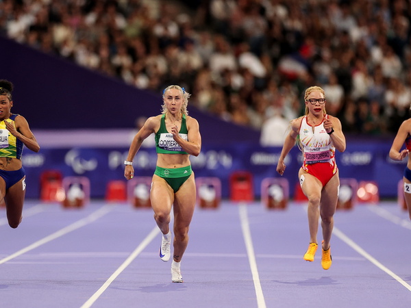 Orla Comerford sprinting 